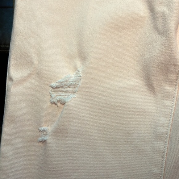 LC Lauren Conrad Distressed Color Skinny Jeans. Pale pink color. - Picture 9 of 16